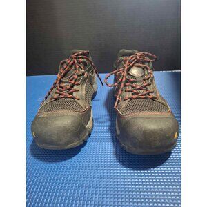 Mens Keen Albany Utility Safety Toe Shoe In Size 7.5D.
